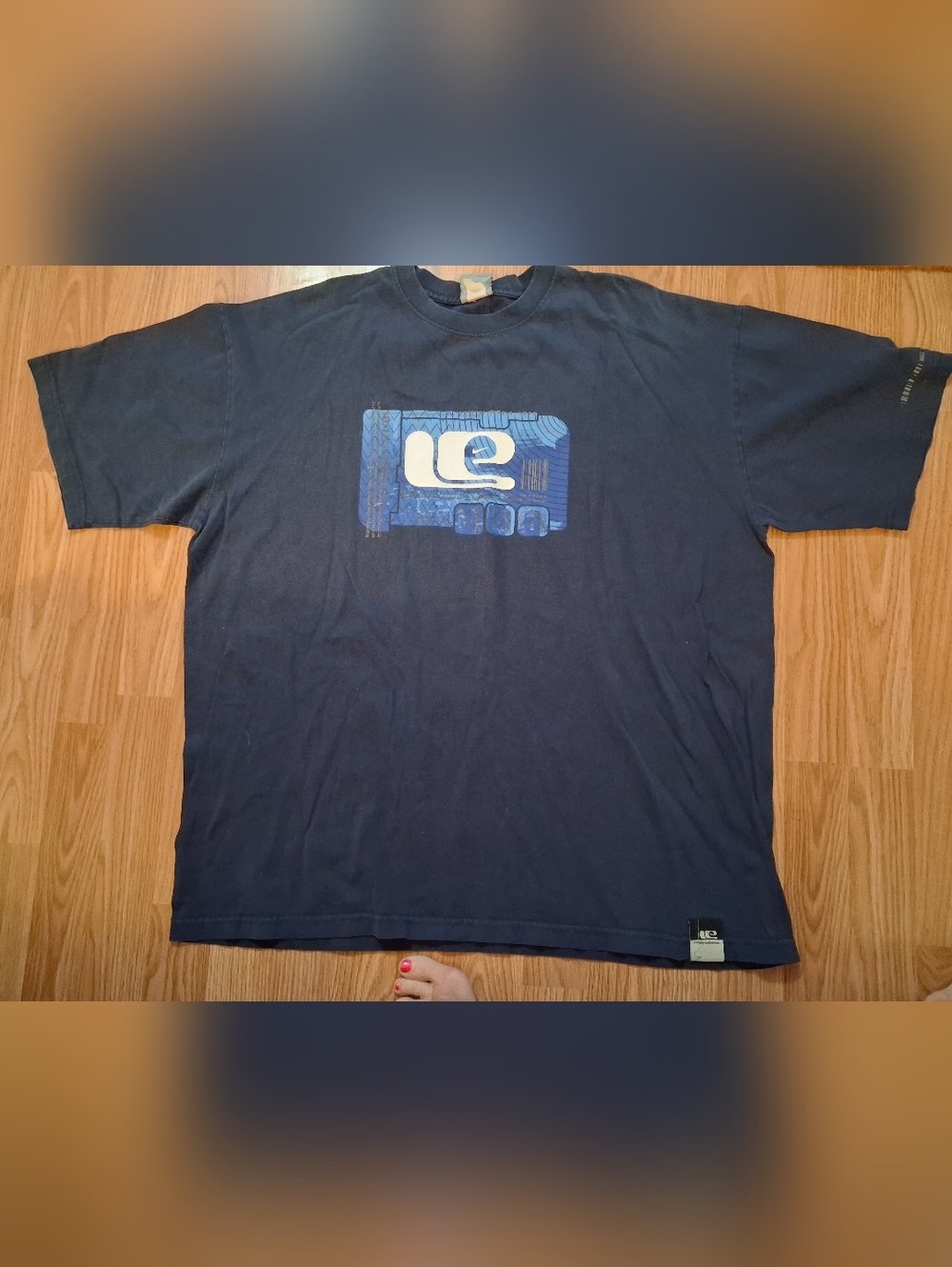 NIKE LIMITED EDITION Graphic Tee. Mens. Size XXL. Navy Blue.